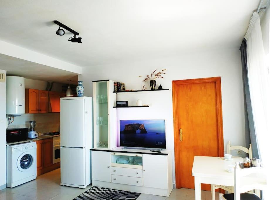 Квартира С Морской Панорамой Torrevieja Ngoại thất bức ảnh